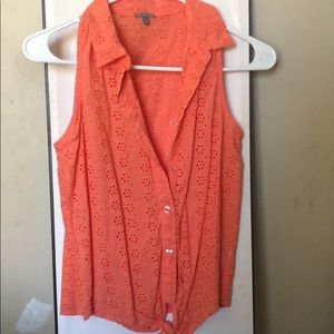 Charlotte Russe sleeveless button up top